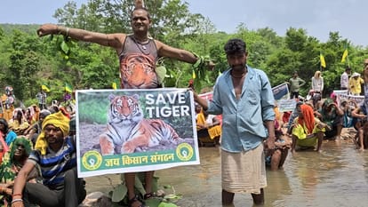 chhatarpur-ken-betwa-link-project-protest-amit-bhatnagar-hunger-strike