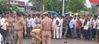Truck drags cyclist for 10 metres on Kanpur-Jhansi Highway, labourer dies; driver caught by locals