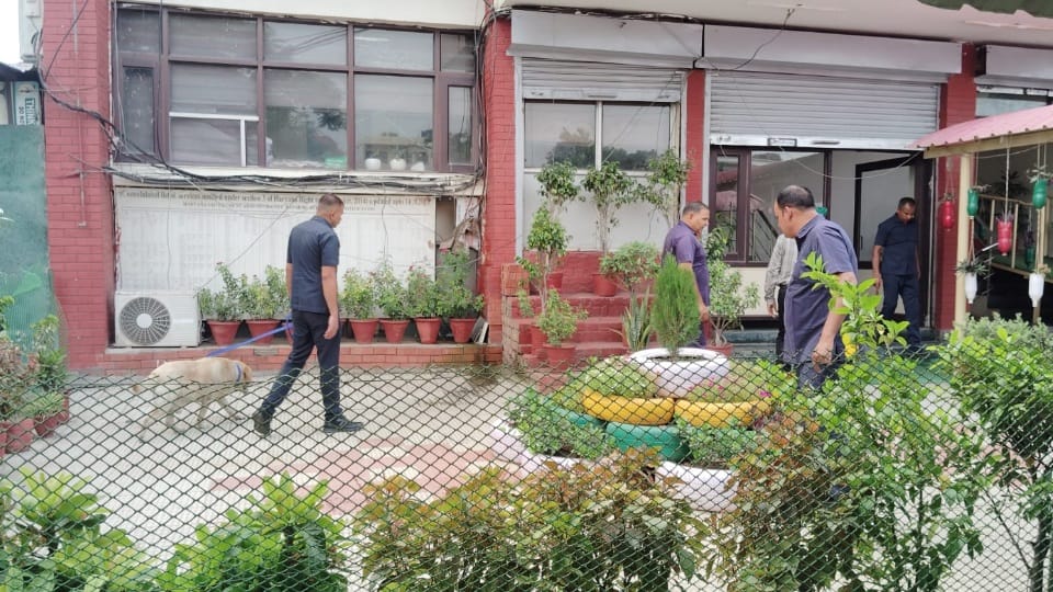 Threat to blow up Panchkula Municipal Corporation office premises evacuated investigation team arrives.