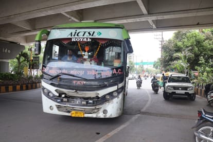 Passengers dropped off on the road instead of at designated stops; speeding continues unchecked; city buses in