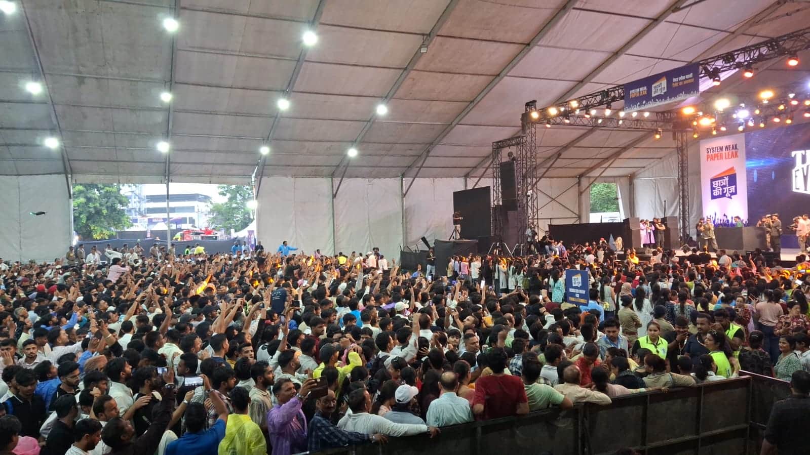 Rahul Gandhi Dehradun Visit Unemployed Youth Wears Academic Degrees Around Neck at Chhatron Ki Goonj Event
