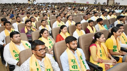UPRTOU 26 gold medals awarded and 30,886 learners received degrees at the Open University convocation cerem