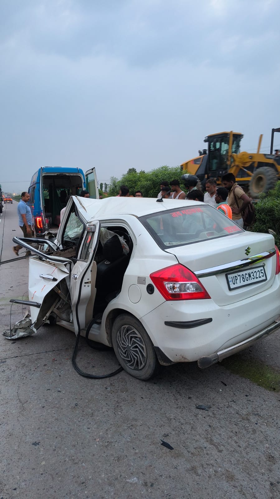 Army jawan returning from Mahakal pilgrimage dies in road accident on Kanpur highway