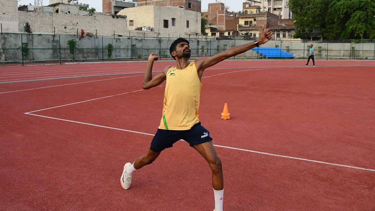 Sports news Varanasi today Athletes at Sigra Stadium forced to train without javelins
