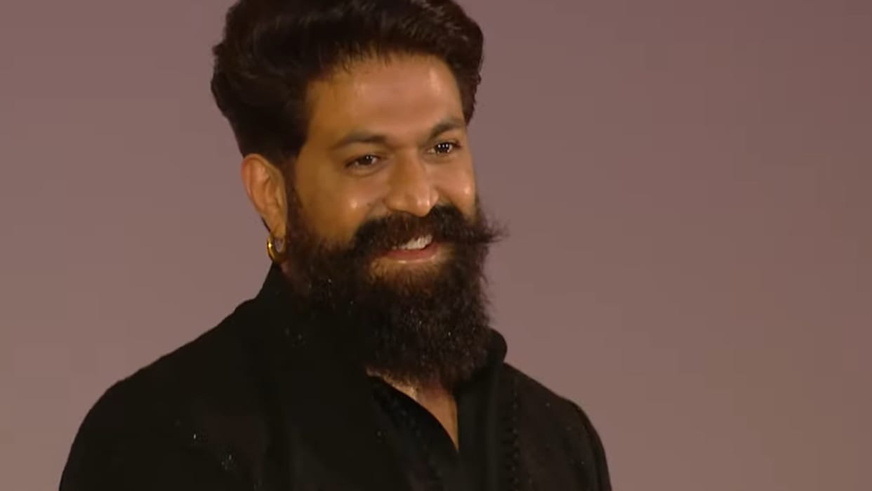 Yash Used To Bring Huge Speakers And The Music Would Change The Energy On The Ramayan Set