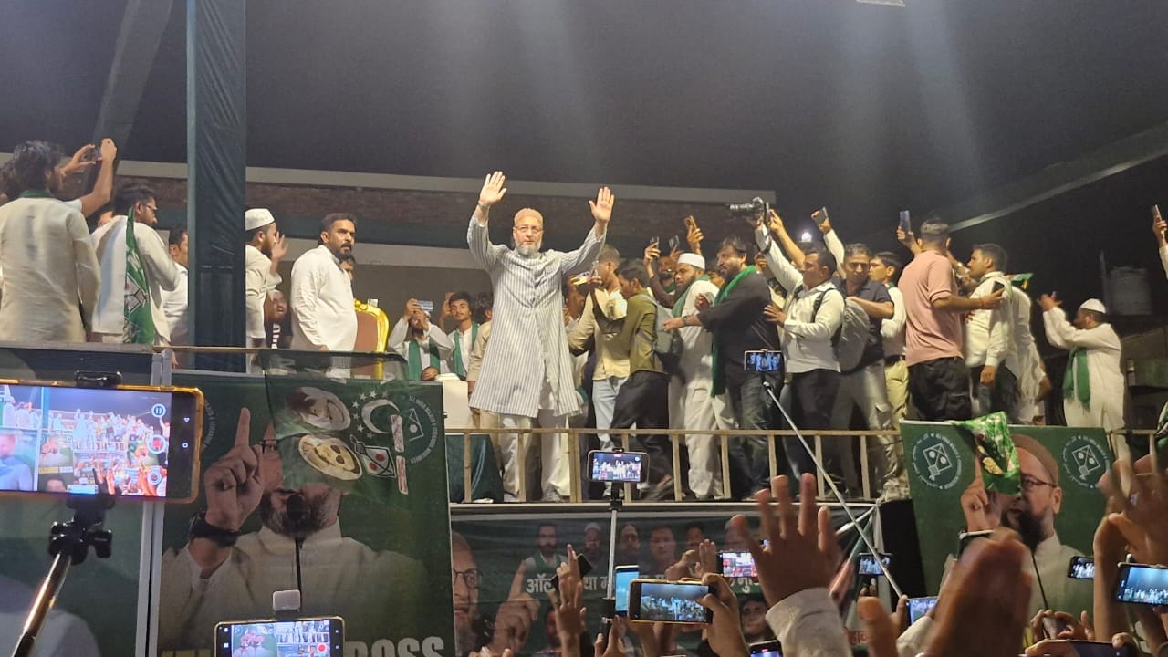 Ready for alliance with other parties to stop BJP: Owaisi