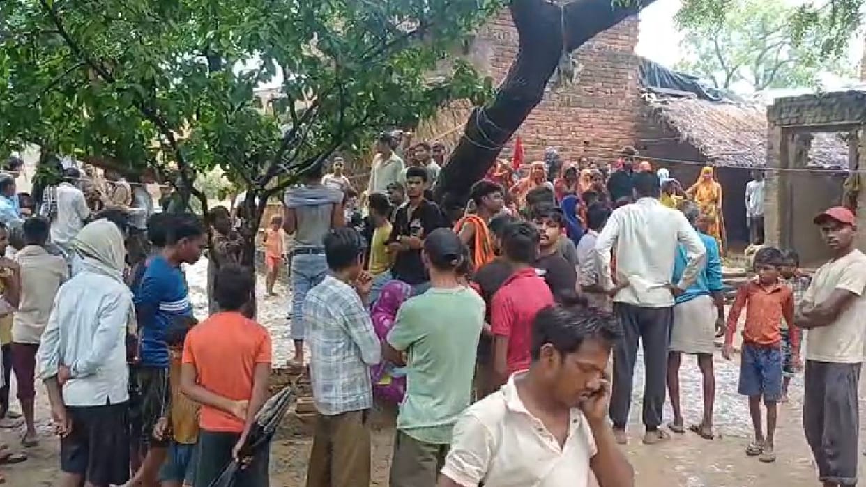 UP: Shocking incident in Sitapur—son beats mother to death after she stops him from drinking alcohol; villager