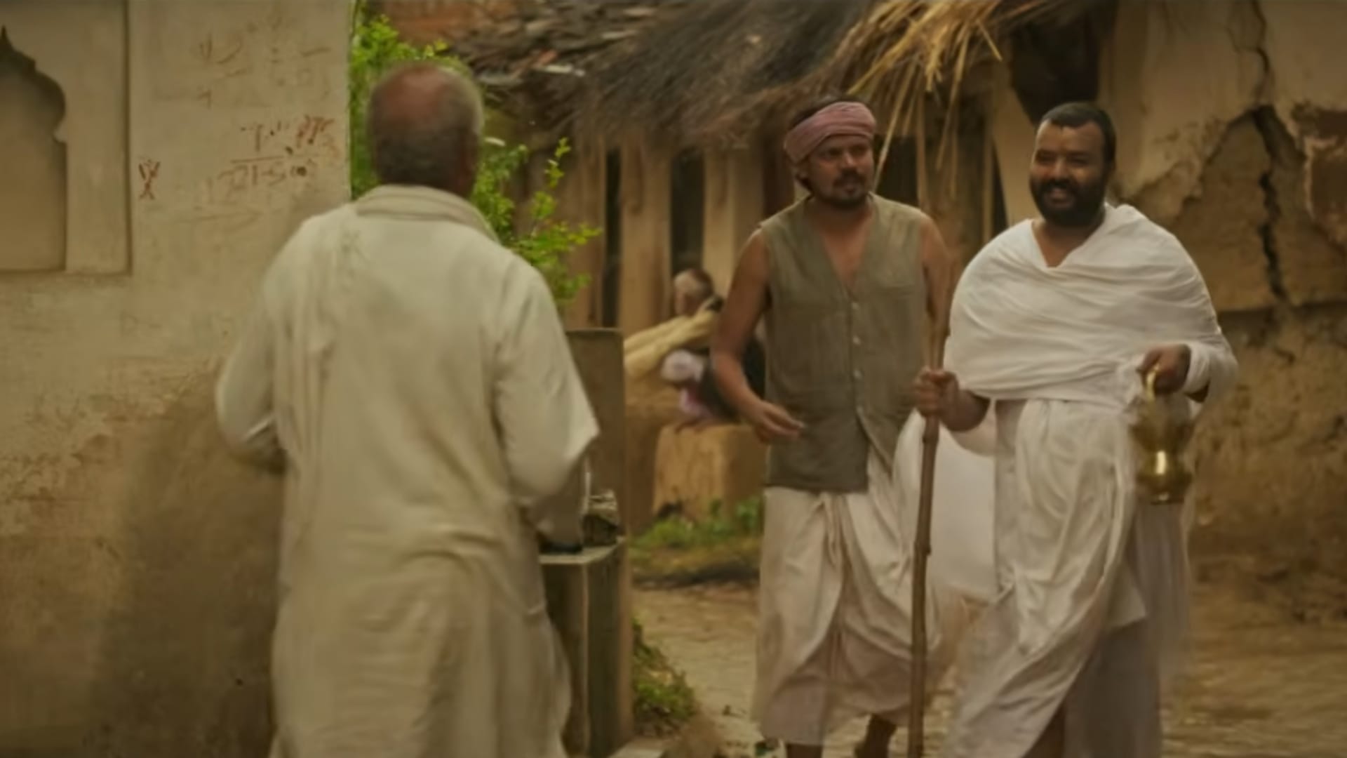 Toxic Box Office Collection day 4 know total earnings of Irumudi and Hanuman Ansh