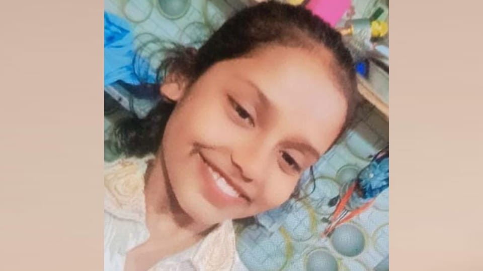 Kanpur: Teenage girl crushed to death by speeding truck