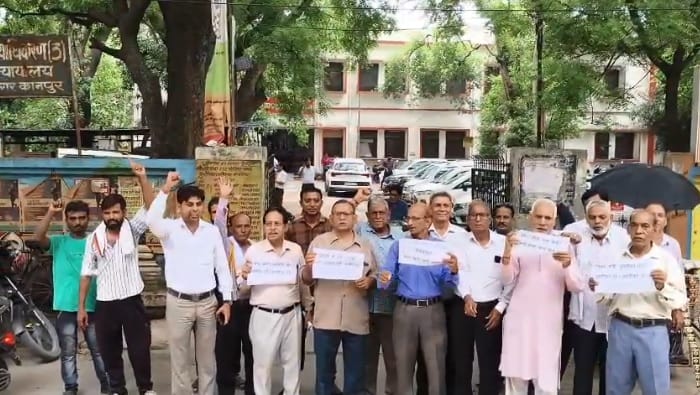 Kanpur Voices raised in support of Sonam Wangchuk trade unions protest at Jantar Mantar