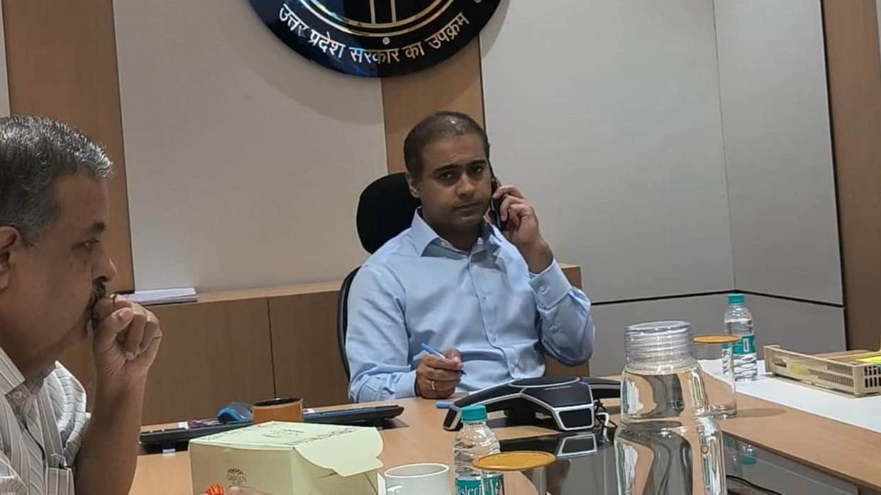 Electricity Camp: The Managing Director will listen to those whom the engineers do not heed.