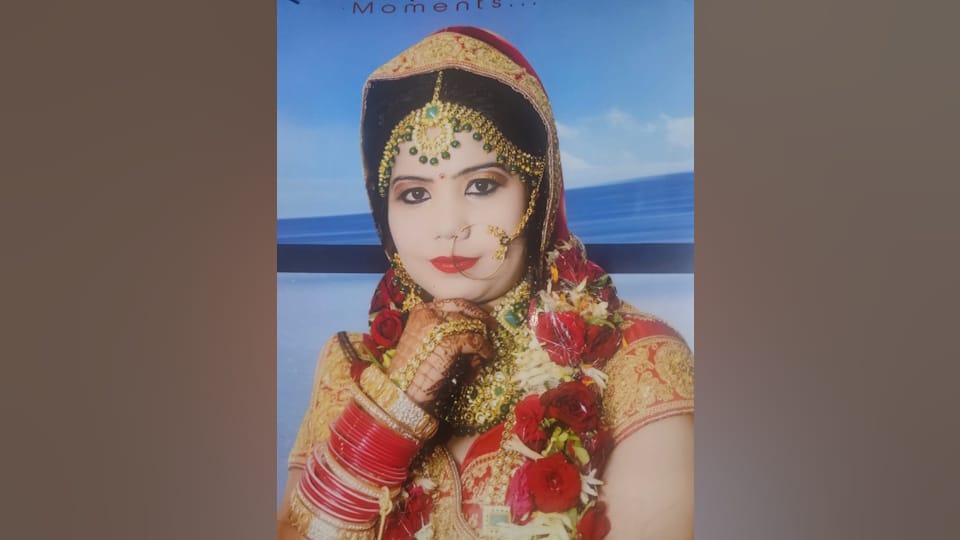 Meerut Snake atul murder Damini posts on Facebook that raised suspicions while Atul kept expressing his love