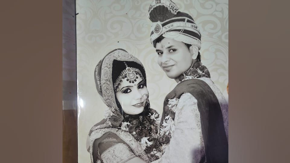 Meerut Snake Murder Atul Case Damini might get me killed living with her is a compulsion he told his mother