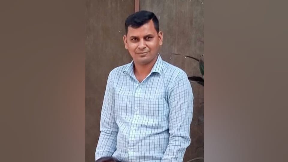 Meerut Snake atul murder Damini posts on Facebook that raised suspicions while Atul kept expressing his love