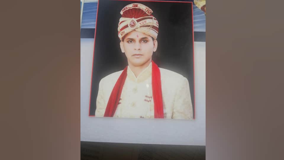 Wife fed husband sleeping pills then conspired with her lover to have him killed by snakebite IN Meerut