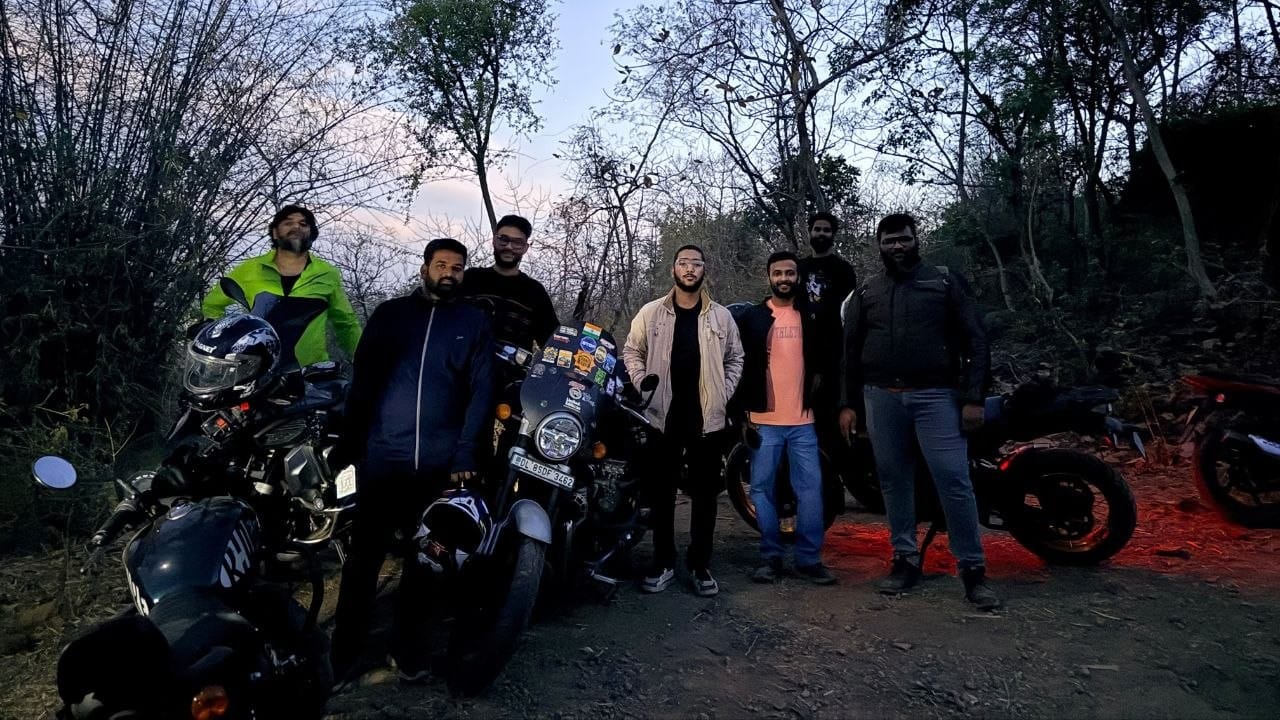 indore-news-salasar-balaji-temple-radhogarh-trekking-riding-hidden-tourist-spot-near-indore