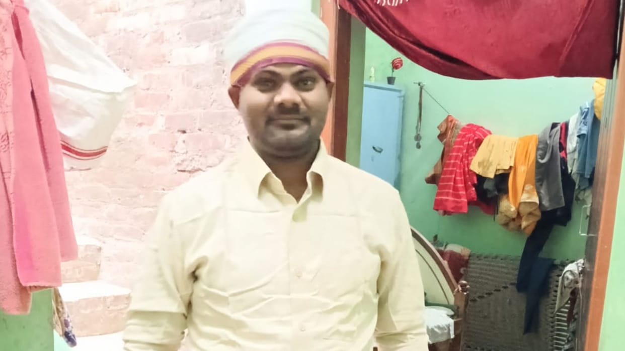Contract worker dies of electrocution JE suspended police FIR against five in Varanasi