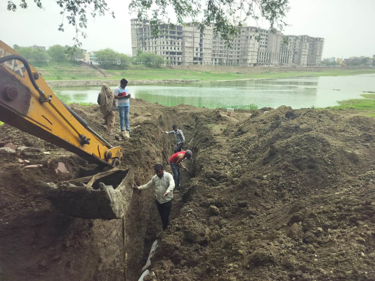 Indore News: Indore's Pipliyahana Lake to be filled via pipes; Municipal Corporation constructs a channel.