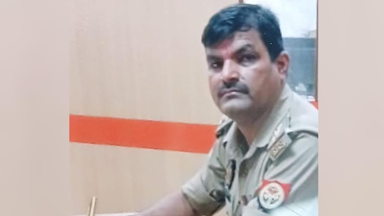 Sub-Inspector Durgesh Singh posted in Sarnath dies of heart attack in Varanasi