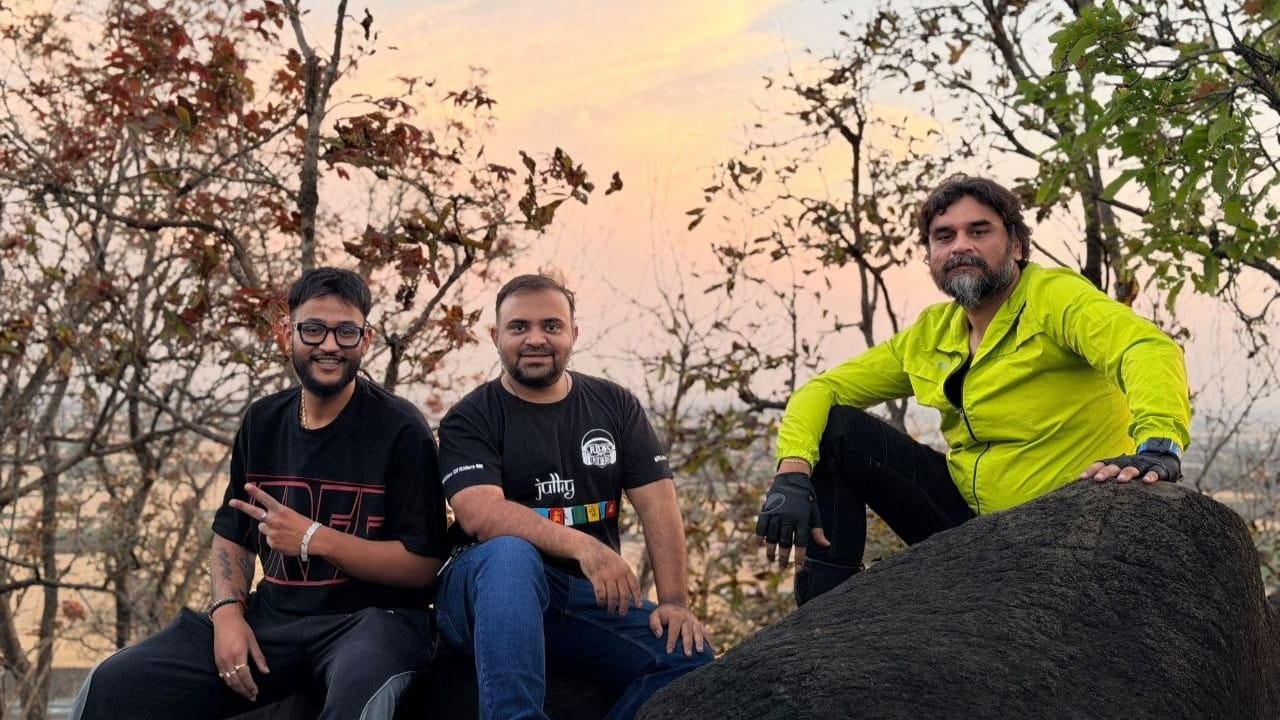 indore-news-salasar-balaji-temple-radhogarh-trekking-riding-hidden-tourist-spot-near-indore