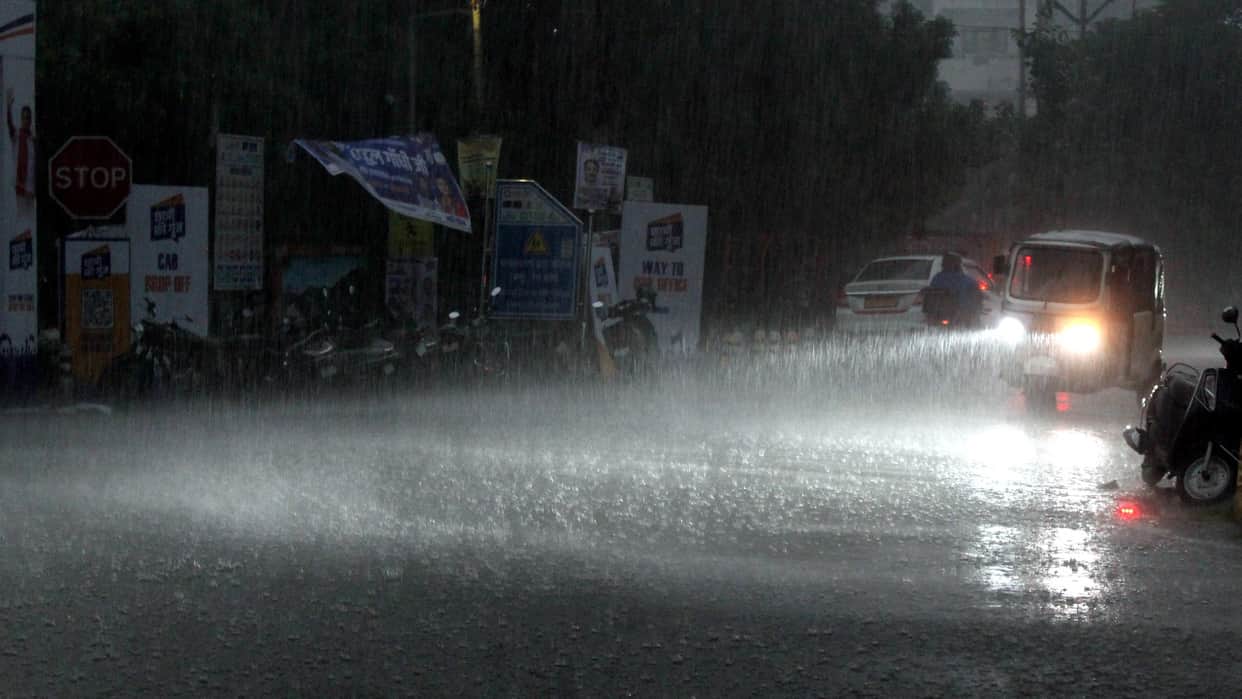 Uttarakhand Weather News Orange Alert Issued Heavy Rain in Dehradun and Several Districts Till July 21