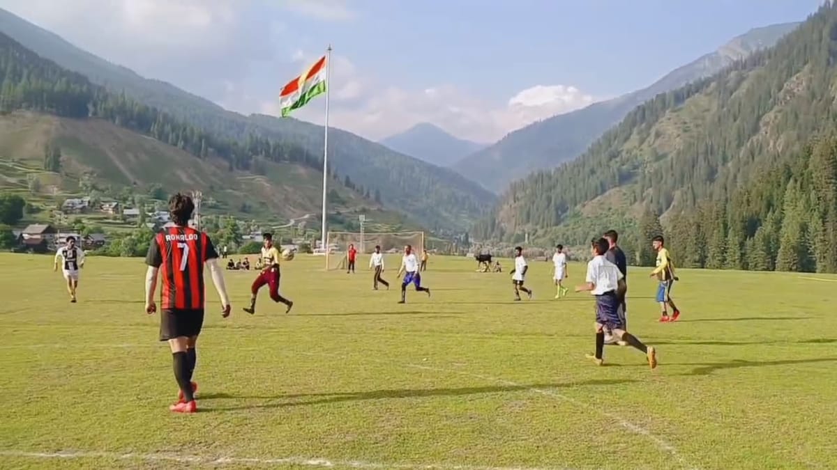 Bandipora: गुरेज घाटी में खेलों के जरिए बदलाव की शुरुआत, इंटर-विलेज स्पोर्ट्स फेस्टिवल का आगाज