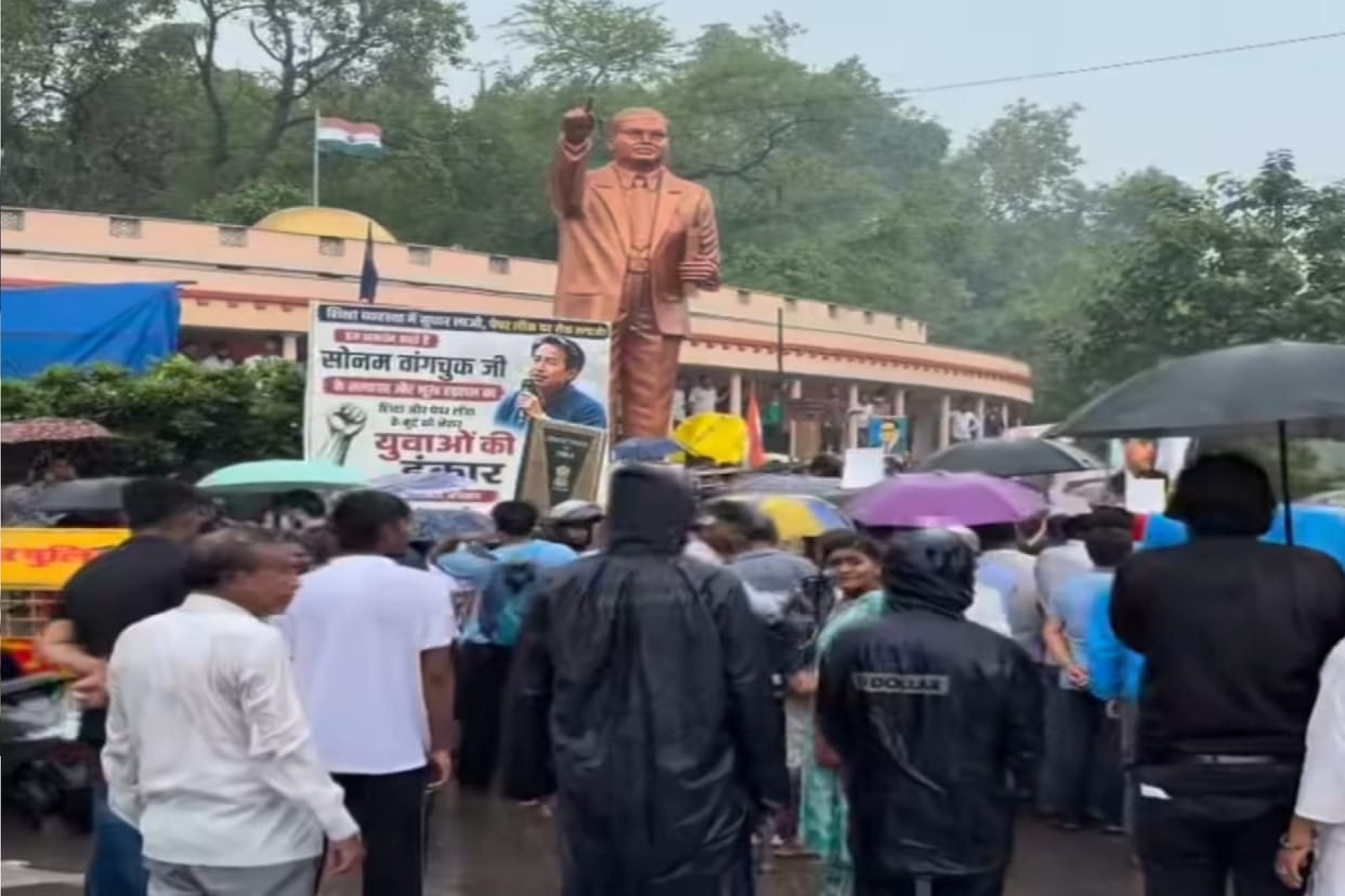 demonstrations in support of Sonam Wangchuk, demands for the resignation of the Education Minister