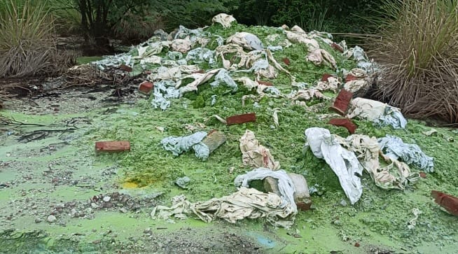 Kanpur Chromium waste is rearing its head again in Fatehpur toxic debris is dumped in fields of Maharajpur