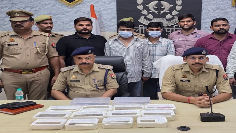 Loot at electrician house revealed