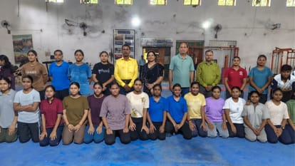 Sports News Despite leading match Varanasi hostel not maintain its advantage latest sports news