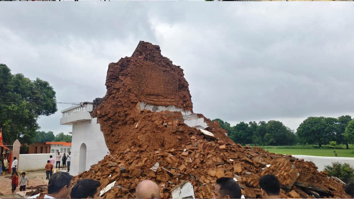 Spire of Baba Baijnath Temple collapses in Sant Kabir Nagar; Shivling sinks into the soil.
