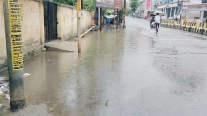 IMD weather issues orange alert rain continues in Bareilly
