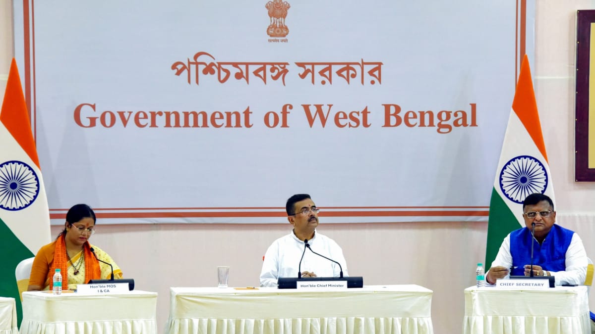 बुजुर्गों, विधवाओं और दिव्यांगों को बंगाल सरकार का तोहफा, पेंशन राशि बढ़ाई; कब मिलेगा बढ़ा हुआ पैसा?