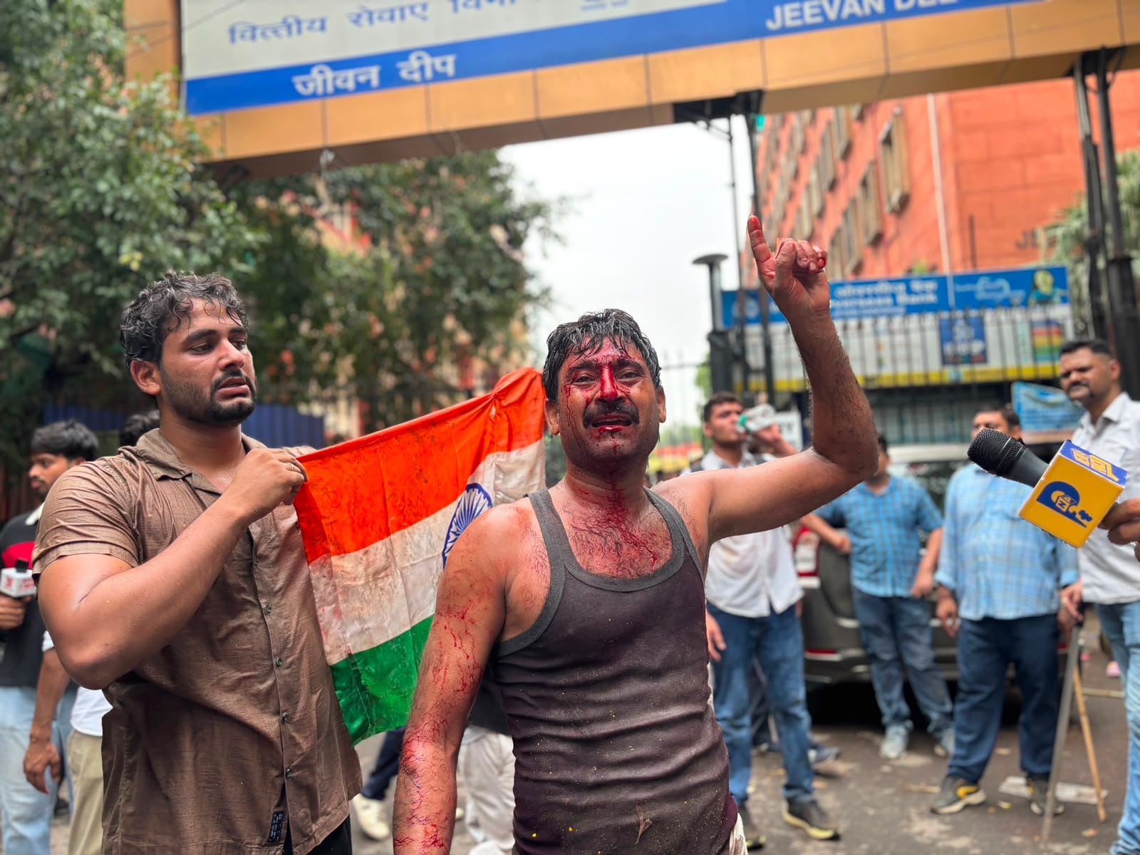 Violence during CJP sansad march Over 50 security personnel including 10 senior officers injured