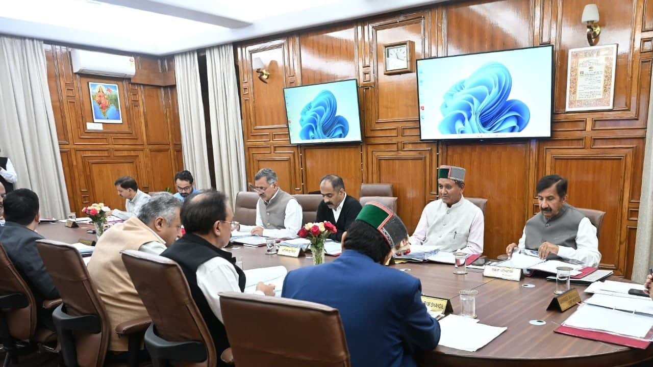 हिमाचल मंत्रिमंडल की बैठक।