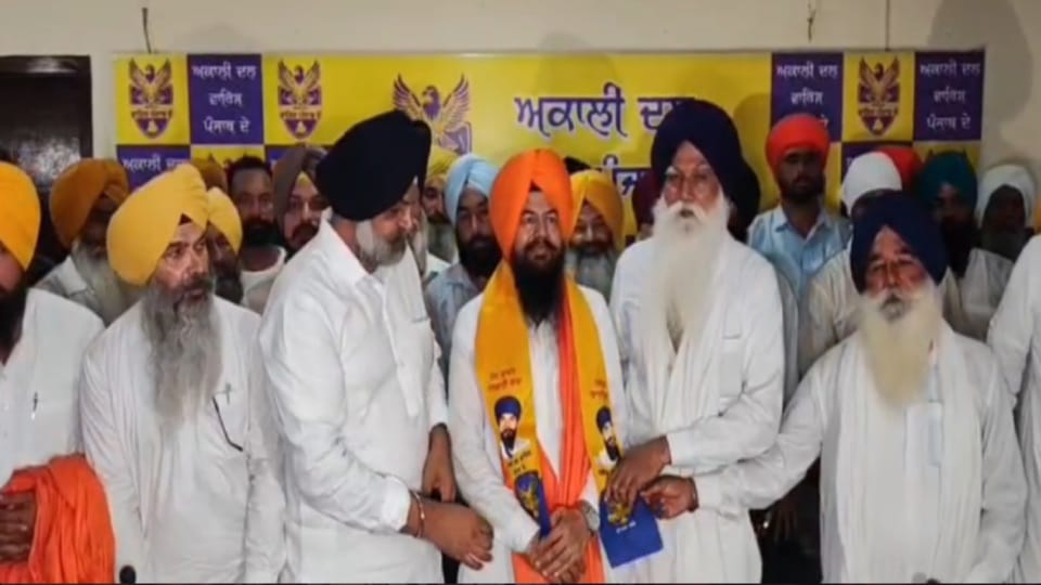 Senior Shiromani Akali Dal leader Iqbal Singh Sandhu quits the party