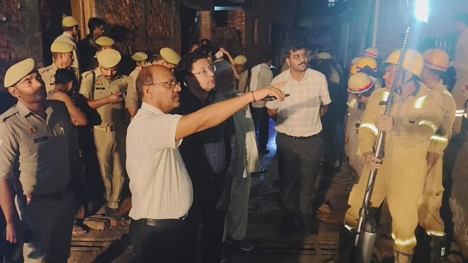 Muzaffarnagar rain tragedy Roof collapses on family eating a meal; five dead, including father and children