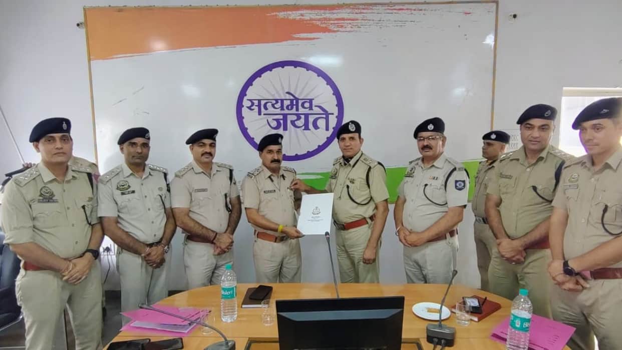 himachal police dgp disc award four personnel