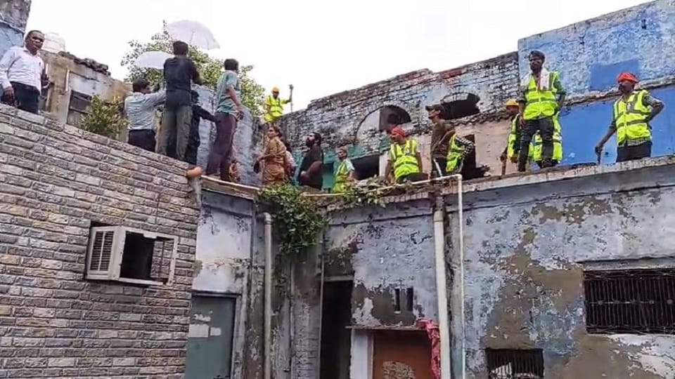 Demolition work begins at Rama Devi Dharamshala