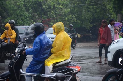 Kanpur: 24-hour drizzle brings relief from heat, benefits farmers but disrupts commuters