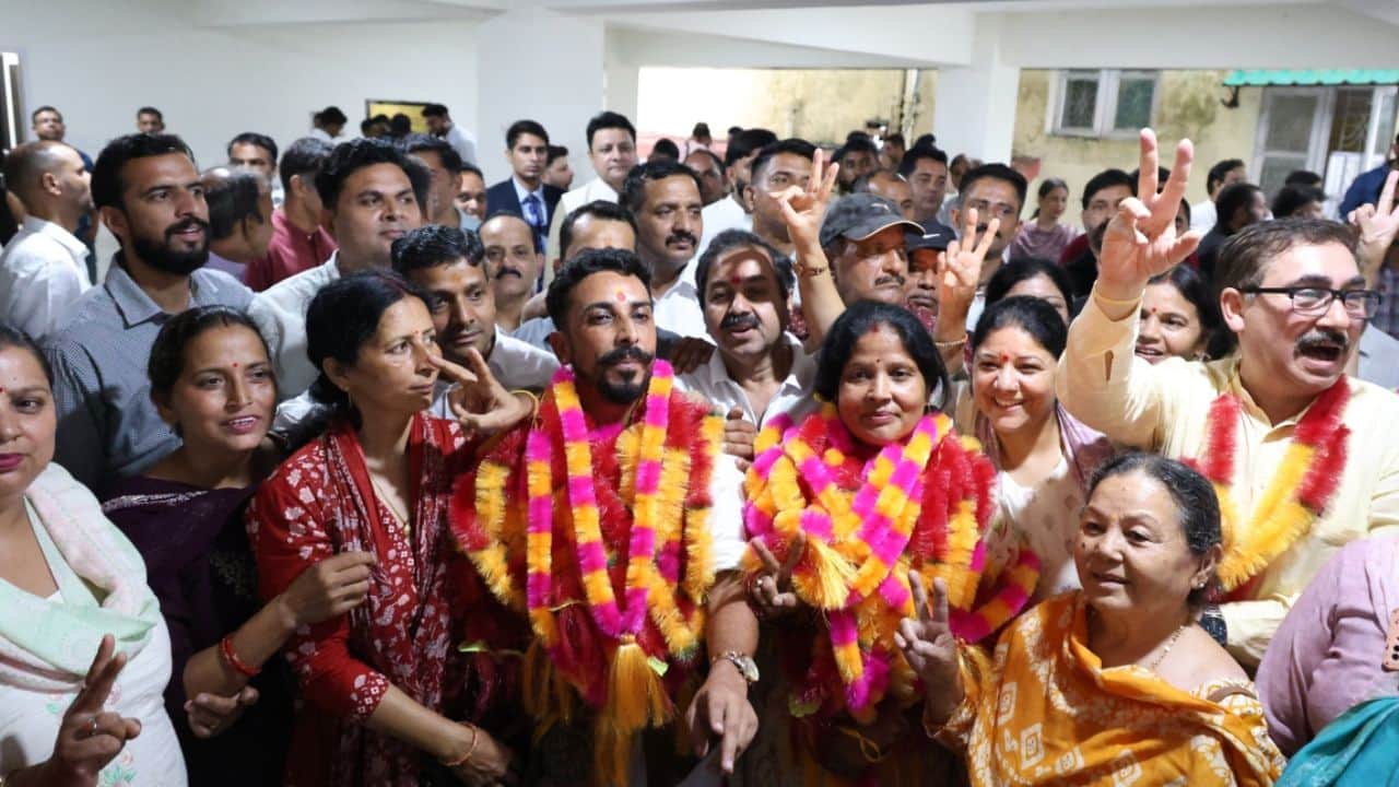 सीमा चौधरी अध्यक्ष और अभिमन्यु चुने उपाध्यक्ष