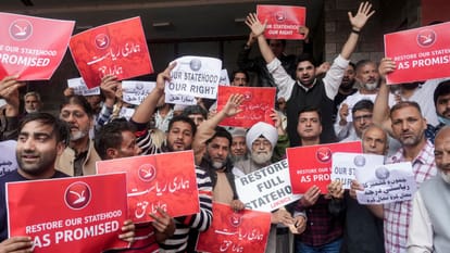 NC protests in Delhi demanding restoration of statehood.