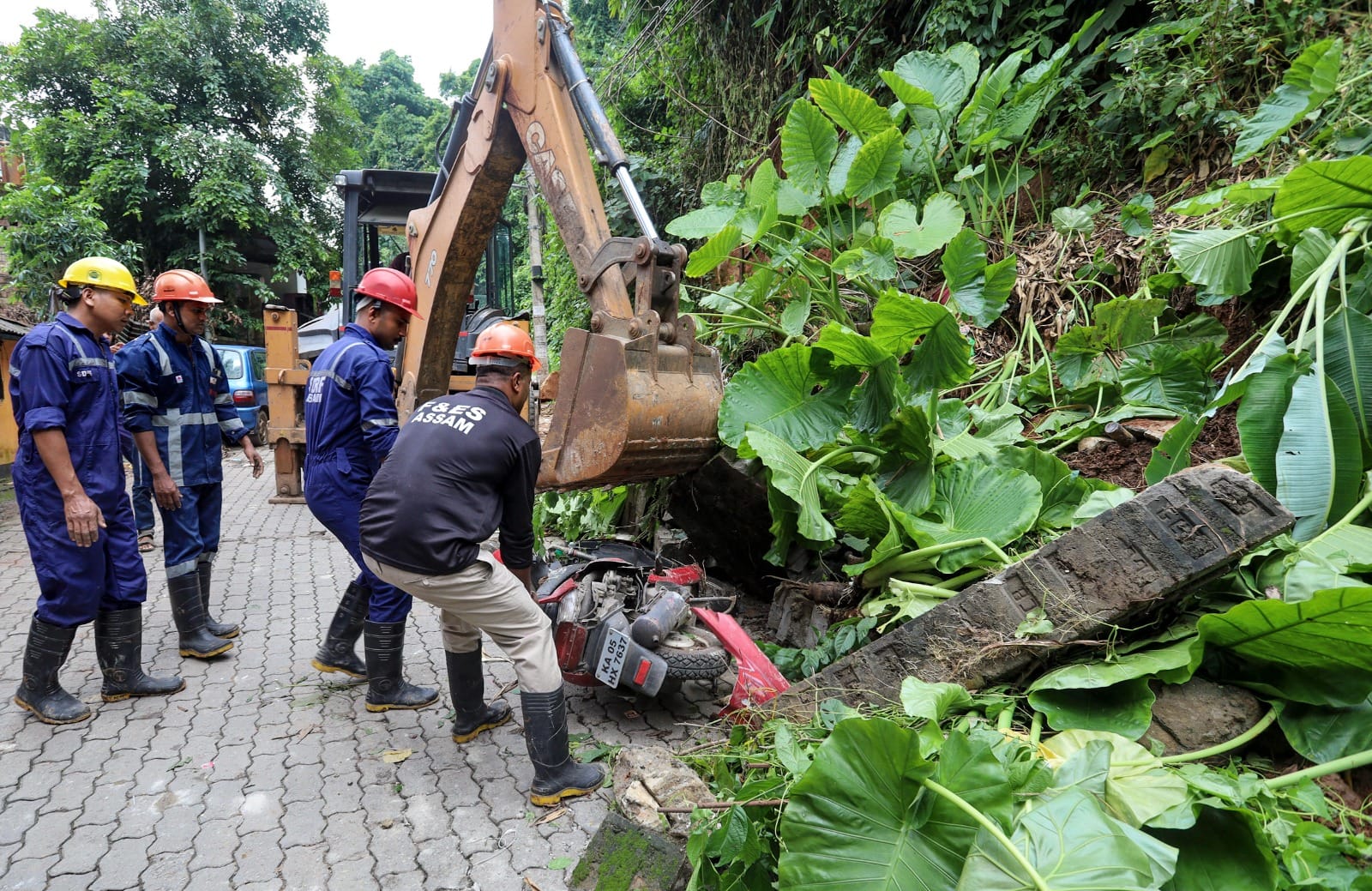 monsoon havoc india cloudburst jammu landslide nagaland assam flood