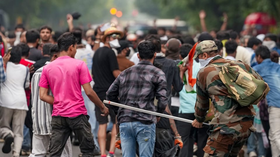 Cockroach janta party Protest protesters reached Parliament House After nearly twenty years