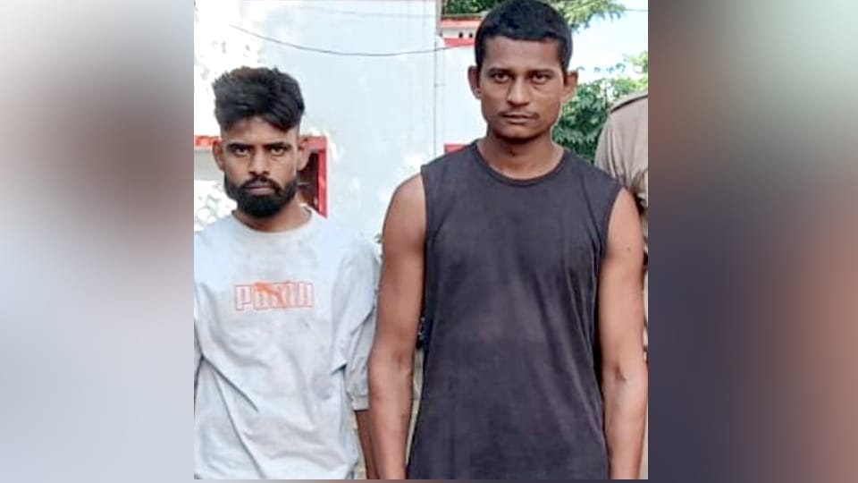 Bijnor: 2 young men and a teenager arrested after learning a technique on YouTube and breaking into a PNB ATM