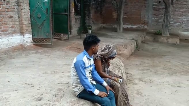 Kanpur Man who set himself on fire after dispute with wife dies videos of his siblings have gone viral