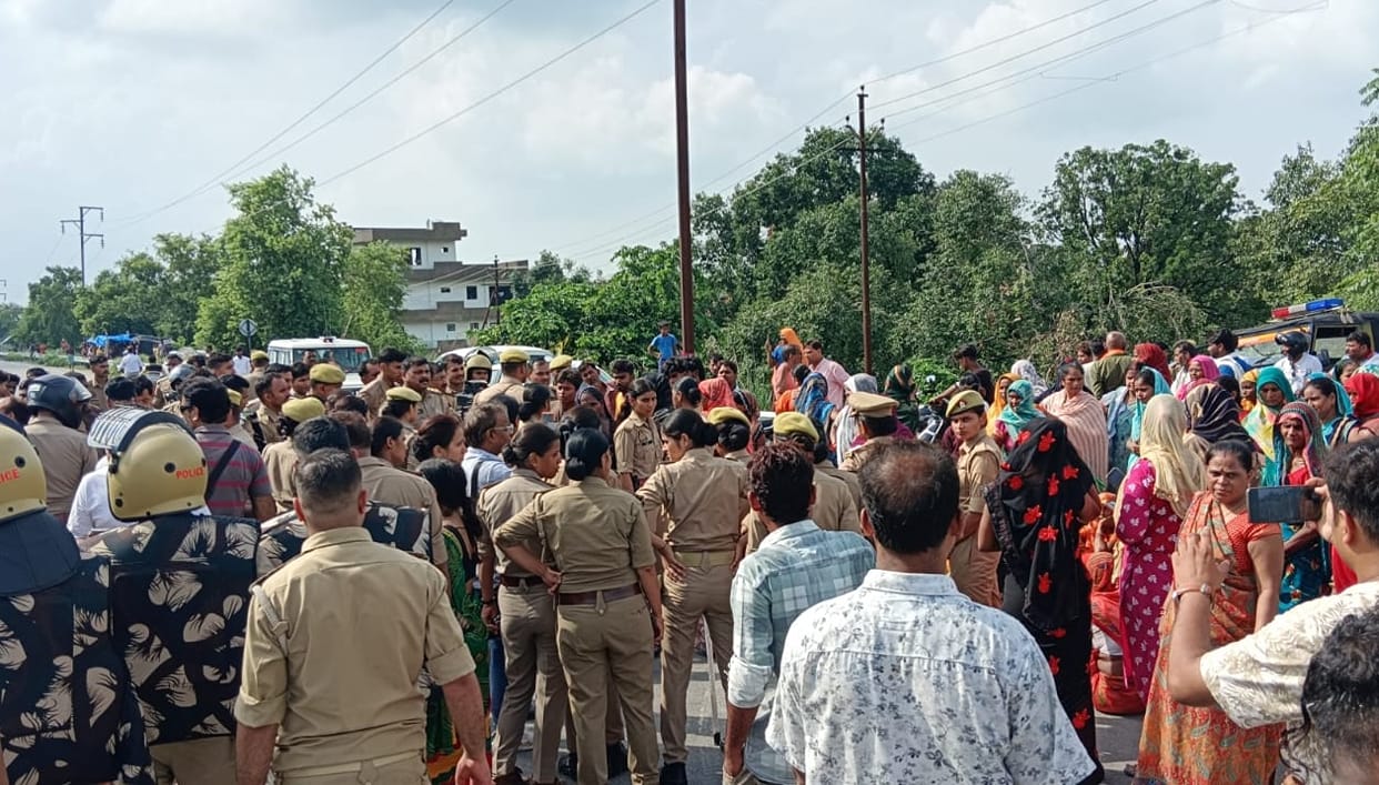 Kanpur Vishal Murder Case Family members created an uproar as soon as the body arrived after the post mortem