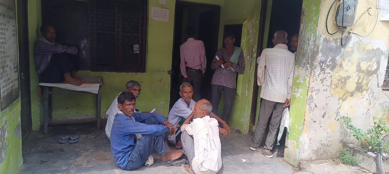 Fertilizer Distribution Hit as Server Crash Leaves Farmers Waiting for Hours