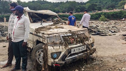 Seven bodies were taken out from a house in Poonch.