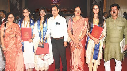 Convocation Ceremony Agriculture University meerut, Governor Anandi Ben Patel Inspires Students to Dream Big